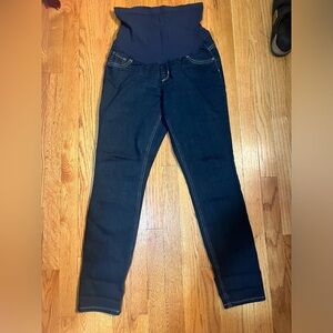 Maternity skinny jeans